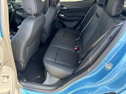 Used 2025 Buick Encore GX Sport Touring w/ Comfort Package FWD image 15