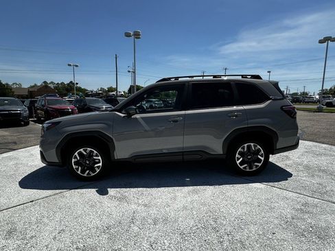 Certified 2026 Subaru Forester Premium image 5