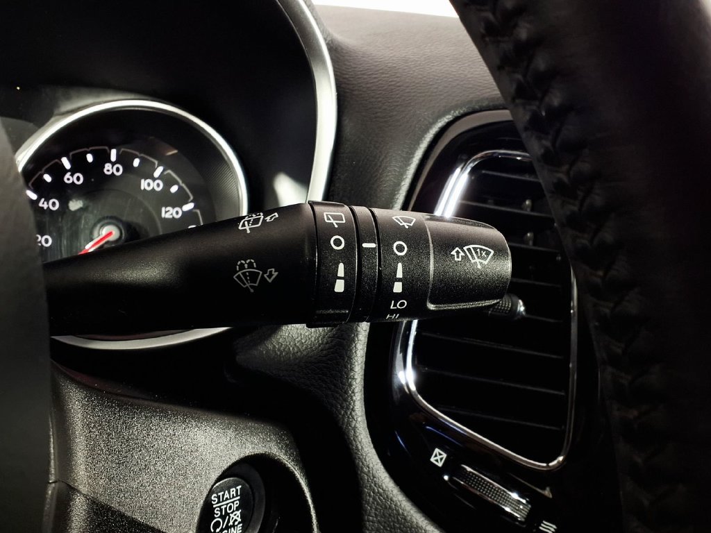 Used 2019 Jeep Compass Latitude FWD image 20