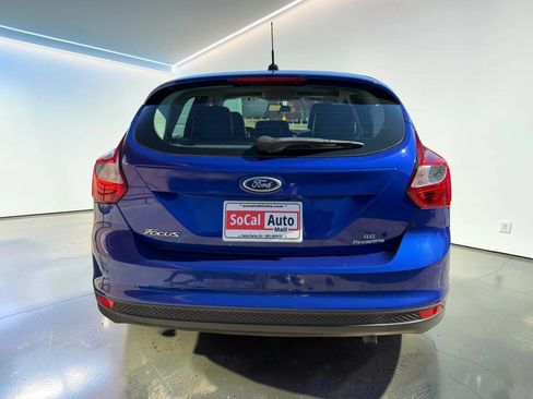 Used 2013 Ford Focus SE FWD image 4