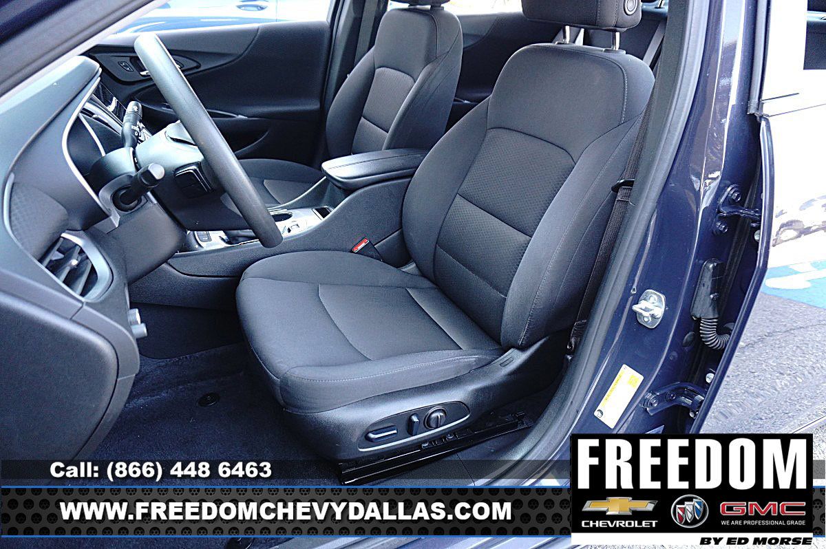 Certified 2025 Chevrolet Malibu LT FWD image 9