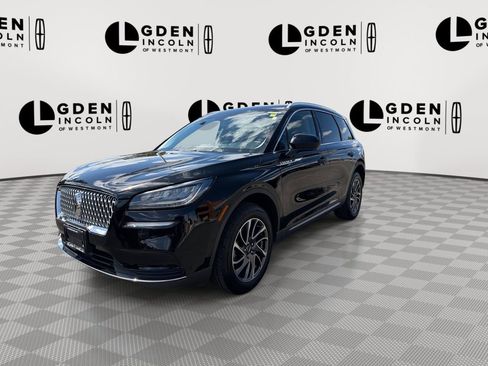 Used 2021 Lincoln Corsair AWD image 4