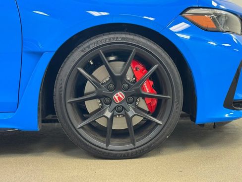 Used 2025 Honda Civic Type R image 5