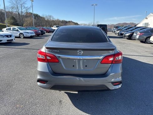 Used 2019 Nissan Sentra S w/ Appearance Package image 7