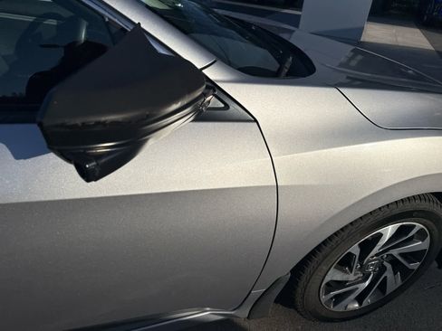 Used 2016 Honda Civic EX image 3
