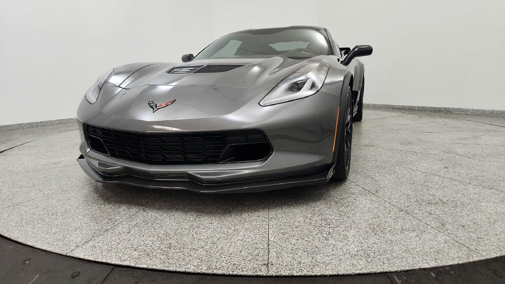 Used 2015 Chevrolet Corvette Z06 w/ 3LZ Preferred Equipment Group RWD image 12