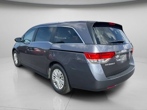 Used 2016 Honda Odyssey LX image 12