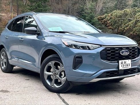 Used 2024 Ford Escape ST-Line w/ Tech Pack #1 image 3