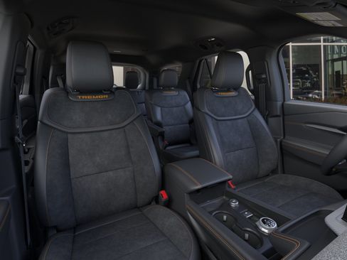 New 2026 Ford Explorer Tremor image 32