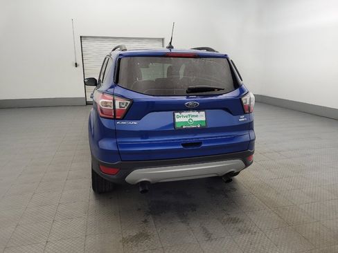 Used 2018 Ford Escape SE w/ SE Sync 3 Package image 6