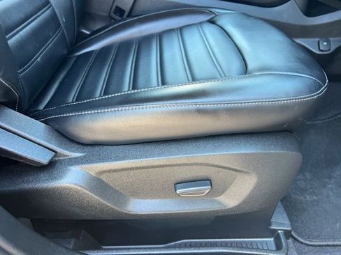 Used 2023 Ford Edge SEL w/ Convenience Package AWD/4WD image 12