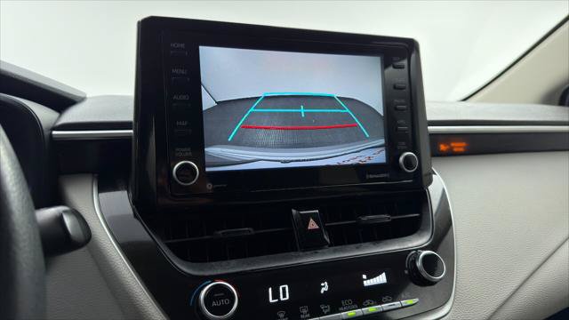 Used 2022 Toyota Corolla LE FWD image 27