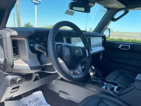 New 2026 Ford Bronco Outer Banks w/ Sasquatch Package AWD/4WD image 9