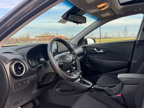 Used 2023 Hyundai Kona SEL w/ Convenience Package AWD/4WD image 11