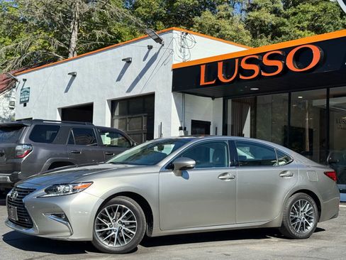 Used 2016 Lexus ES 350 ES 350 Sedan 4D image 55