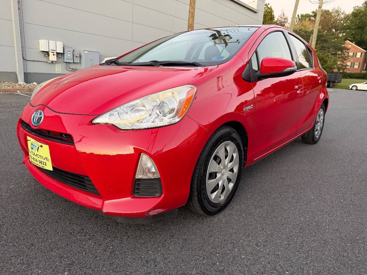 Used 2014 Toyota Prius C Three FWD image 2