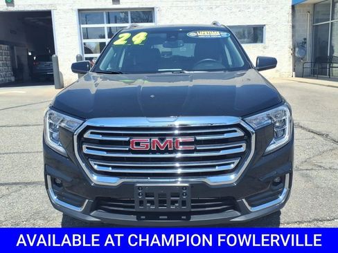 Certified 2024 GMC Terrain SLT AWD/4WD image 2