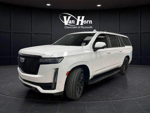 Used 2023 Cadillac Escalade ESV Sport Platinum w/ LPO, ONYX Package AWD/4WD image 8