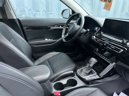 Used 2022 Kia Seltos EX AWD/4WD image 10