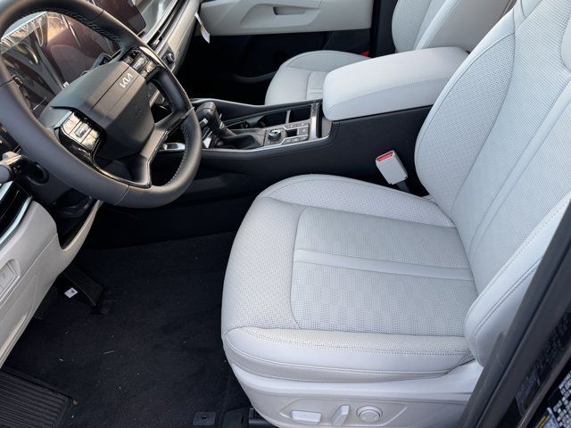 New 2026 Kia Sorento S AWD/4WD image 10