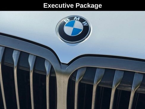 Used 2020 BMW X7 M50i w/ Executive Package AWD/4WD image 6