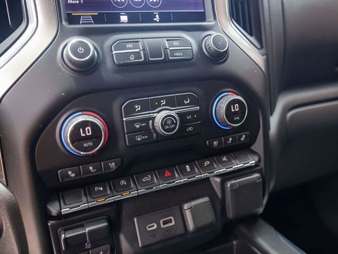 Used 2019 Chevrolet Silverado 1500 LTZ w/ LTZ Texas Edition RWD image 22