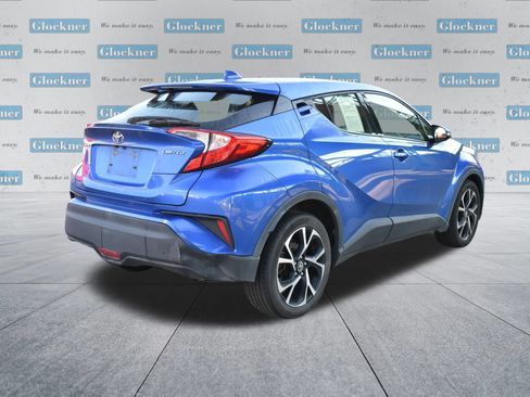 Used 2019 Toyota C-HR Limited FWD image 6