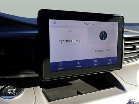 Used 2021 Ford Explorer XLT image 19