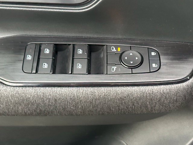 Certified 2025 Nissan Kicks SV w/ Interior Electronics Package AWD/4WD image 21