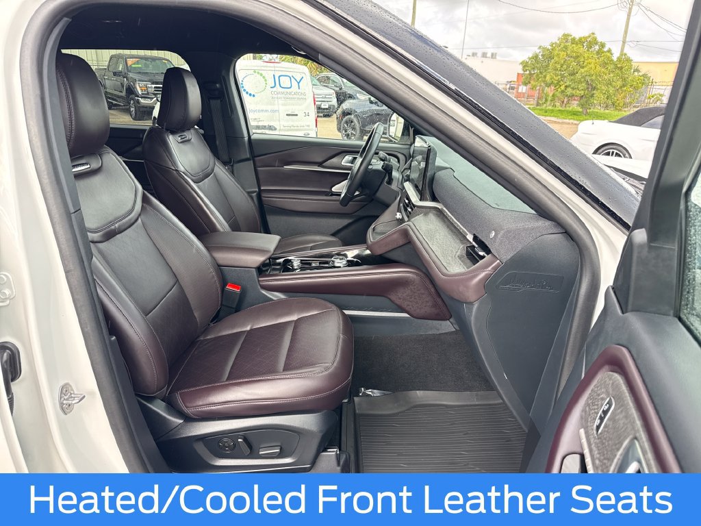Used 2026 Ford Explorer Platinum RWD image 27