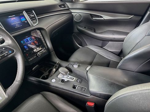 Used 2022 INFINITI QX50 Luxe image 23
