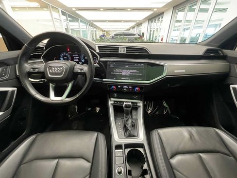 Used 2024 Audi Q3 2.0T Premium w/ Convenience Package AWD/4WD image 8