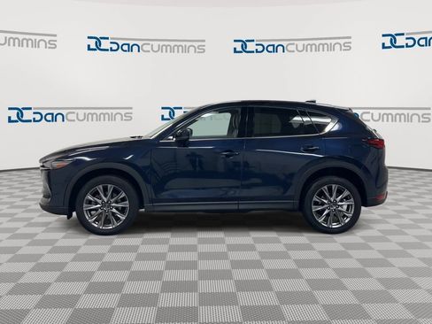 Used 2019 MAZDA CX-5 Signature AWD/4WD image 5