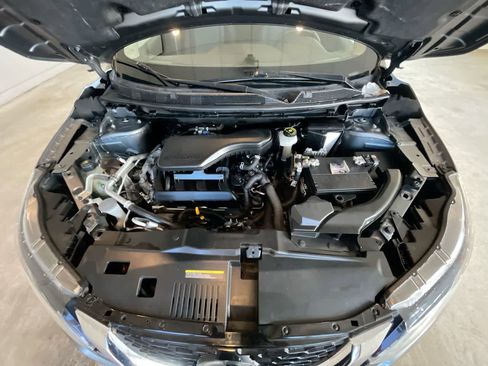 Used 2020 Nissan Rogue Sport SV image 25