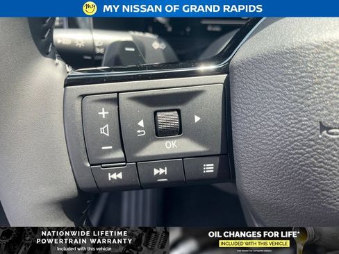 New 2026 Nissan Pathfinder Platinum AWD/4WD image 16