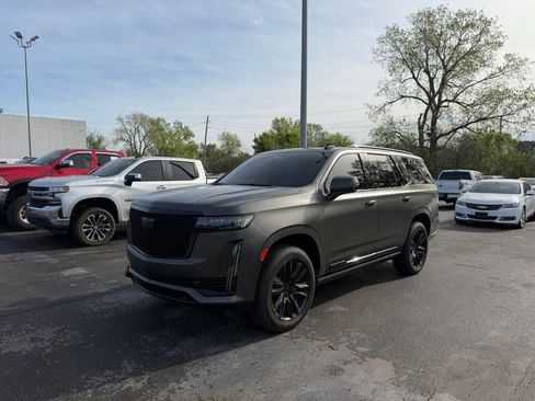 Used 2021 Cadillac Escalade Sport Platinum image 19
