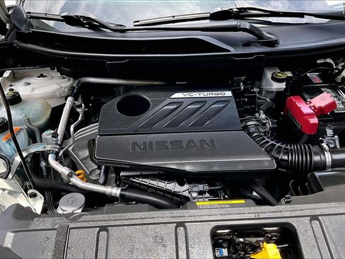 Certified 2024 Nissan Rogue SV FWD image 31