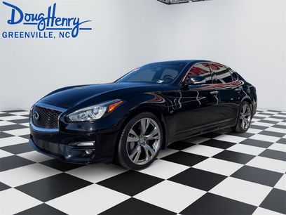 Used 2019 INFINITI Q70 Luxe w/ Sport Package