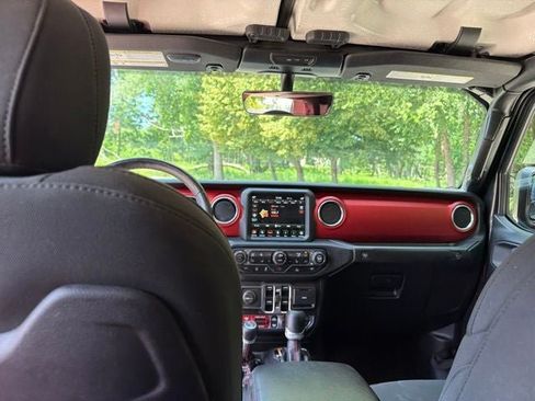 Used 2021 Jeep Gladiator Rubicon AWD/4WD image 23