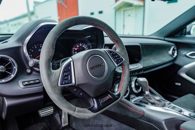 Used 2022 Chevrolet Camaro ZL1 RWD image 23