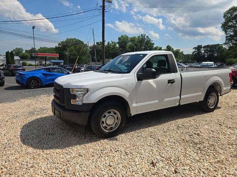 Used 2017 Ford F150 XL RWD image 3