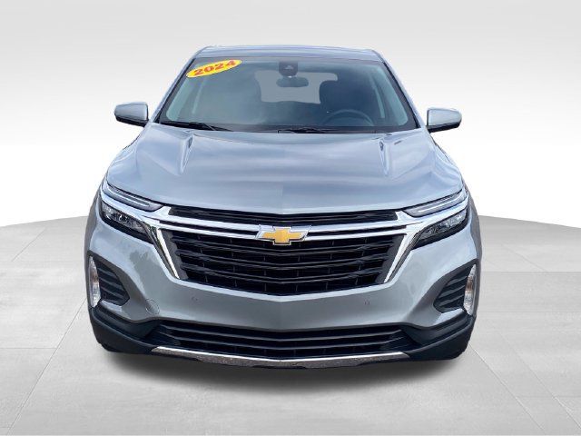 Certified 2024 Chevrolet Equinox LT w/ LPO, Floor Liner Package FWD image 2