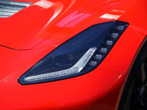 Used 2015 Chevrolet Corvette Stingray Coupe w/ 2LT Preferred Equipment Group RWD image 10