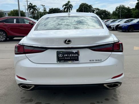 Certified 2024 Lexus ES 350 w/ Premium Package FWD image 6
