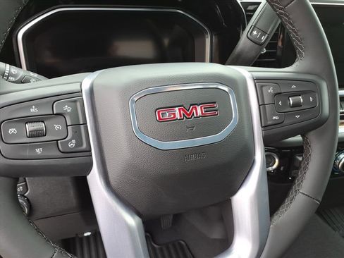 New 2026 GMC Sierra 3500 SLE w/ SLE Value Package image 20