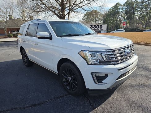 Used 2019 Ford Expedition Limited w/ Equipment Group 301A image 7