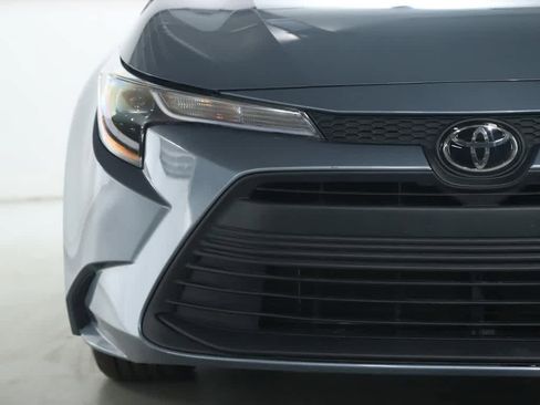 Certified 2023 Toyota Corolla LE w/ Carpet Mat Package (TMS) image 6