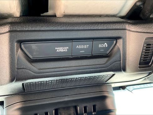 Used 2024 Jeep Wrangler Rubicon image 35