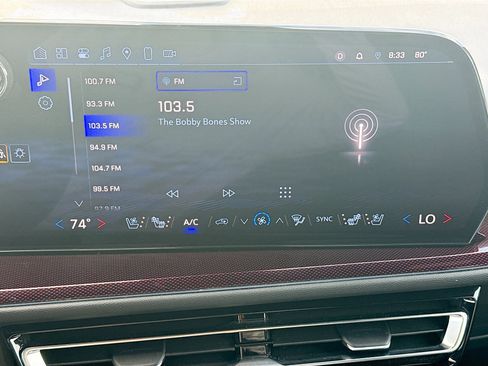 Used 2024 Chevrolet Traverse RS w/ LPO, Floor Liner Package FWD image 33