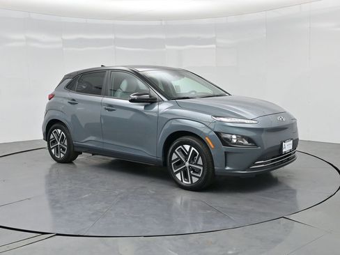 Used 2023 Hyundai Kona SE w/ Cargo Package FWD image 26